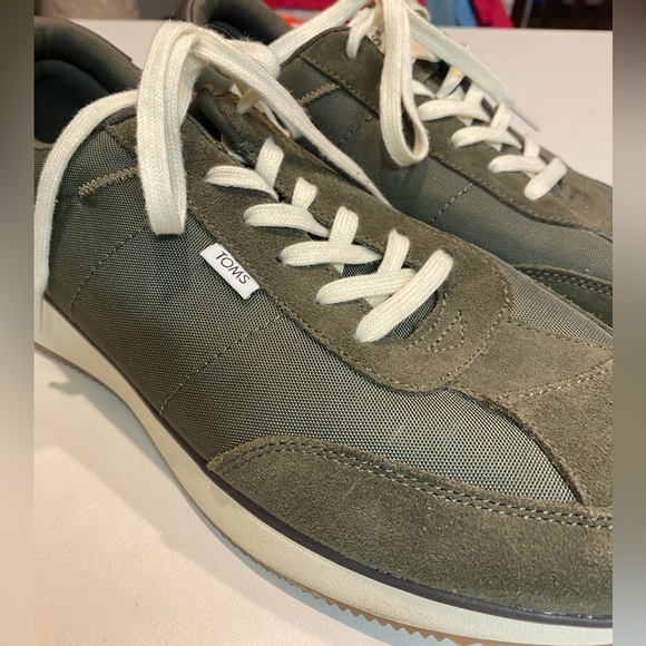 TOMS WYNDON NWOT Sneaker Jogger Waffle Green Rubber Bottom Mens Size 11.5 - Picture 2 of 16